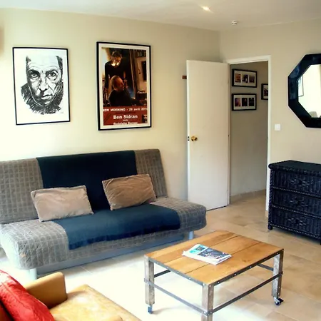 Appartement Clair Et Lumineux Au Centre De Paris-3